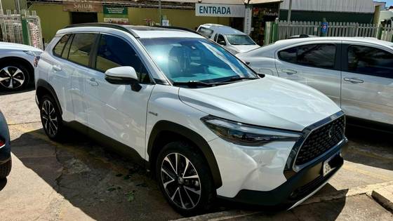 TOYOTA COROLLA CROSS 1.8 VVT-I HYBRID FLEX XRX CVT TOYOTA COROLLA CROSS 1.8 VVT-I HYBRID FLEX XRX CVT